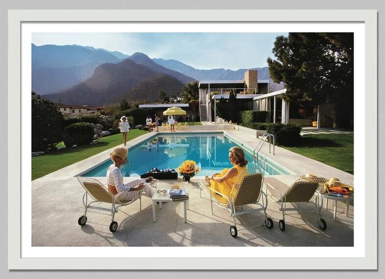 Retro Poolside Host Luxury Lif - Luxury Lifestyle Living ulasan dan harga