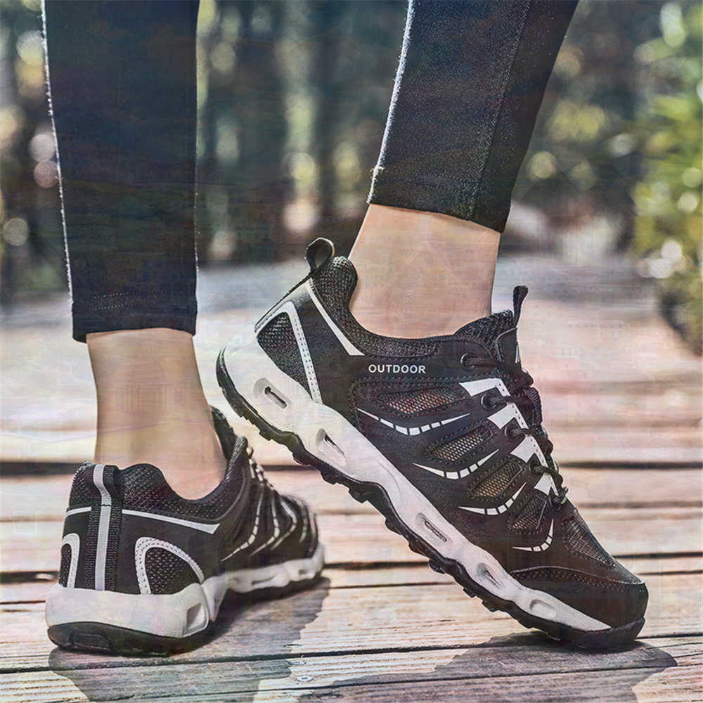 Sumer Round Tip Silver Sneaker - Luxury Lifestyle Team ulasan dan harga