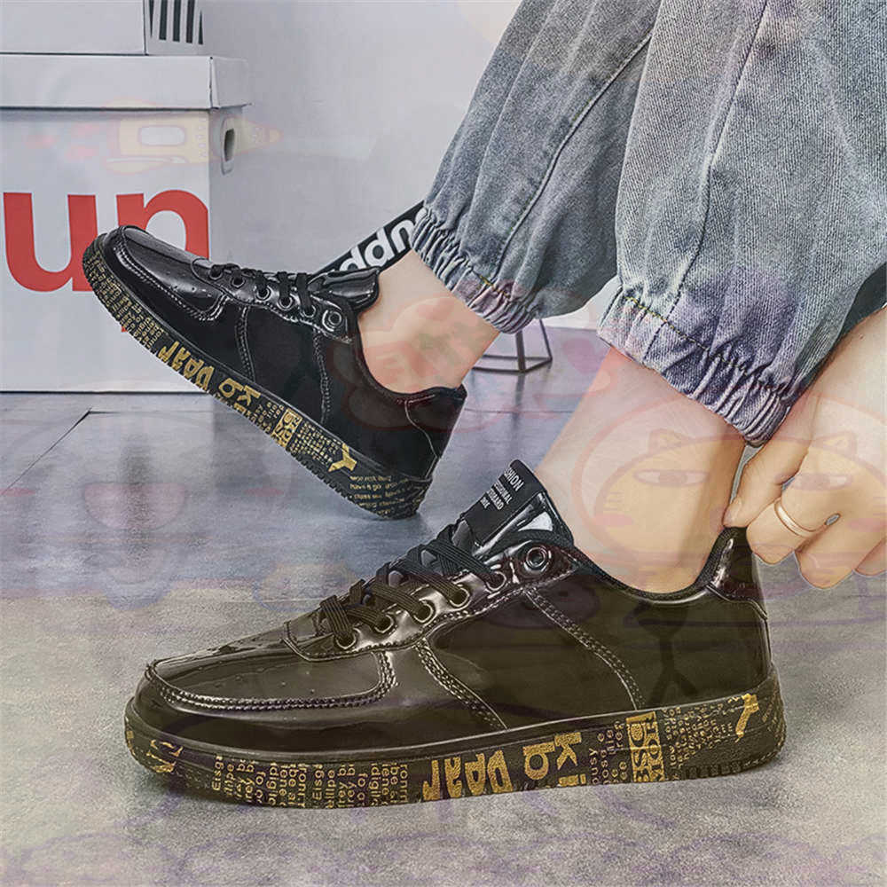Round Foot Size 45 Sneakers Wh - Luxury Lifestyle Team ulasan dan harga